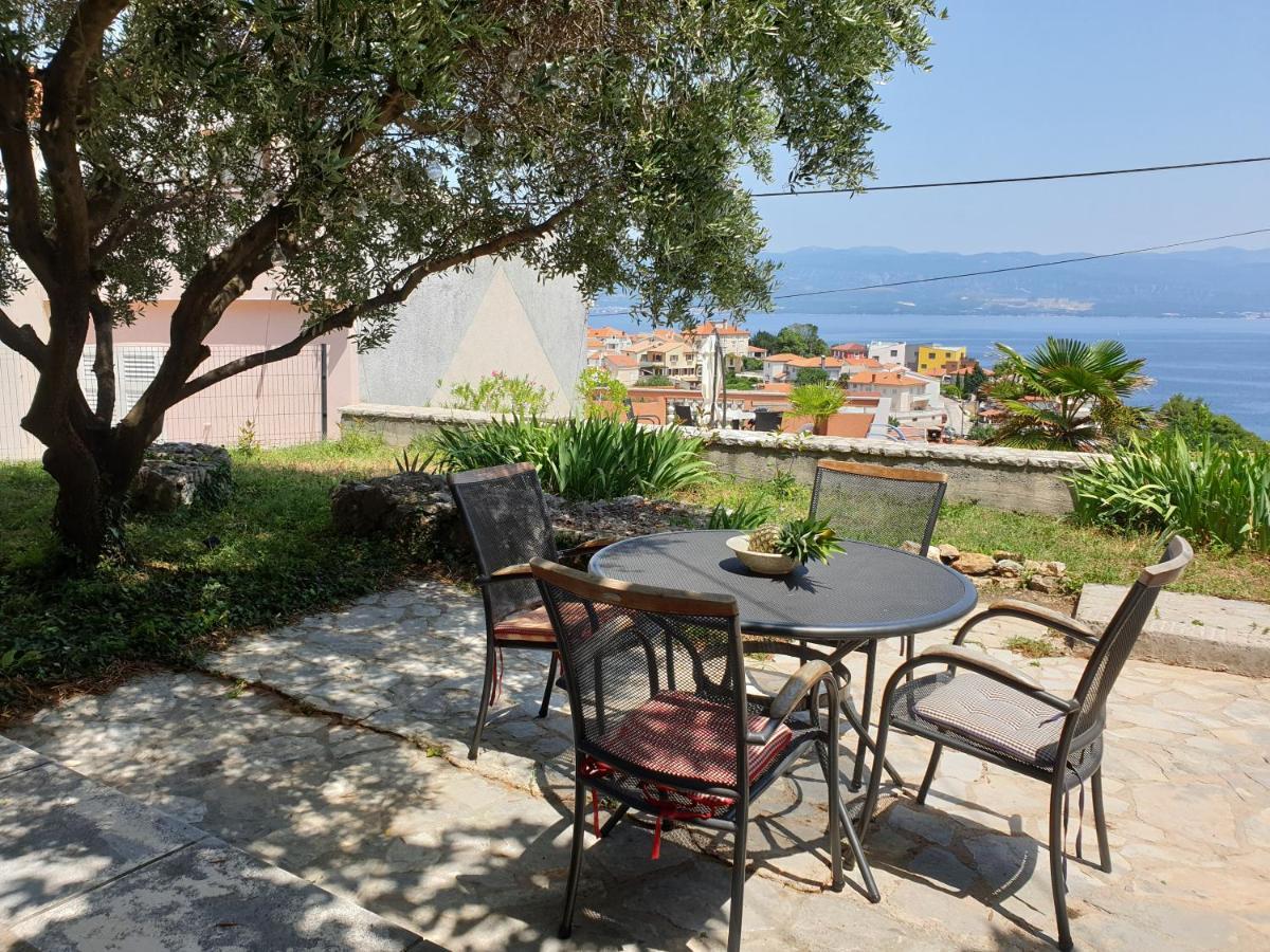 Two Olives Βίλα Vrbnik  Εξωτερικό φωτογραφία